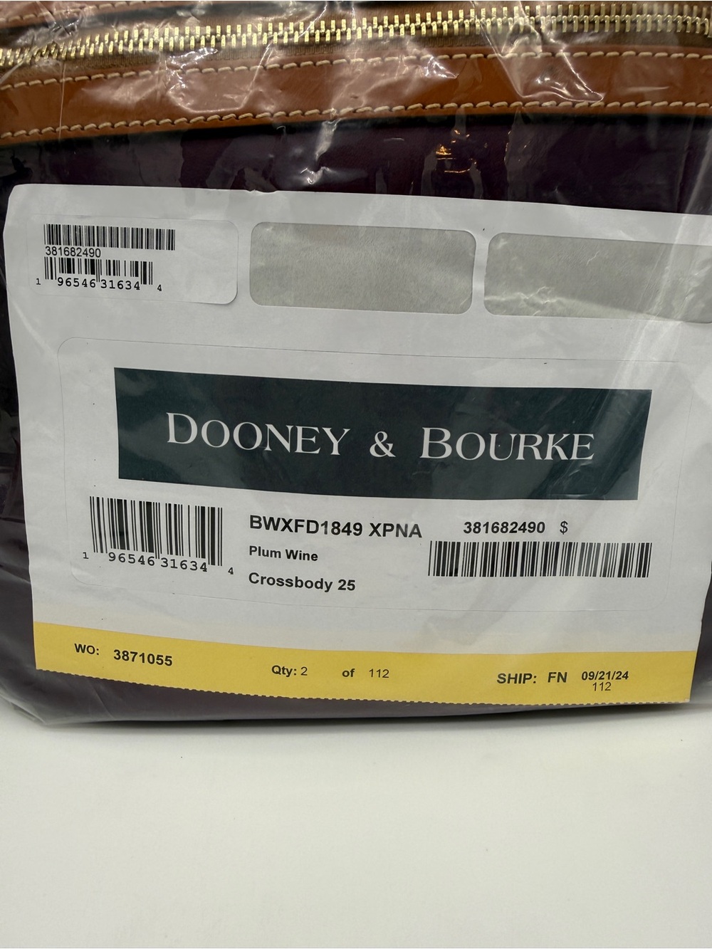 Dooney & Bourke Wexford Leather Crossbody 25 Plum Wine - Picture 11 of 14
